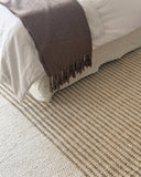 Alfombra Fibra Lineas Blancas / Casual